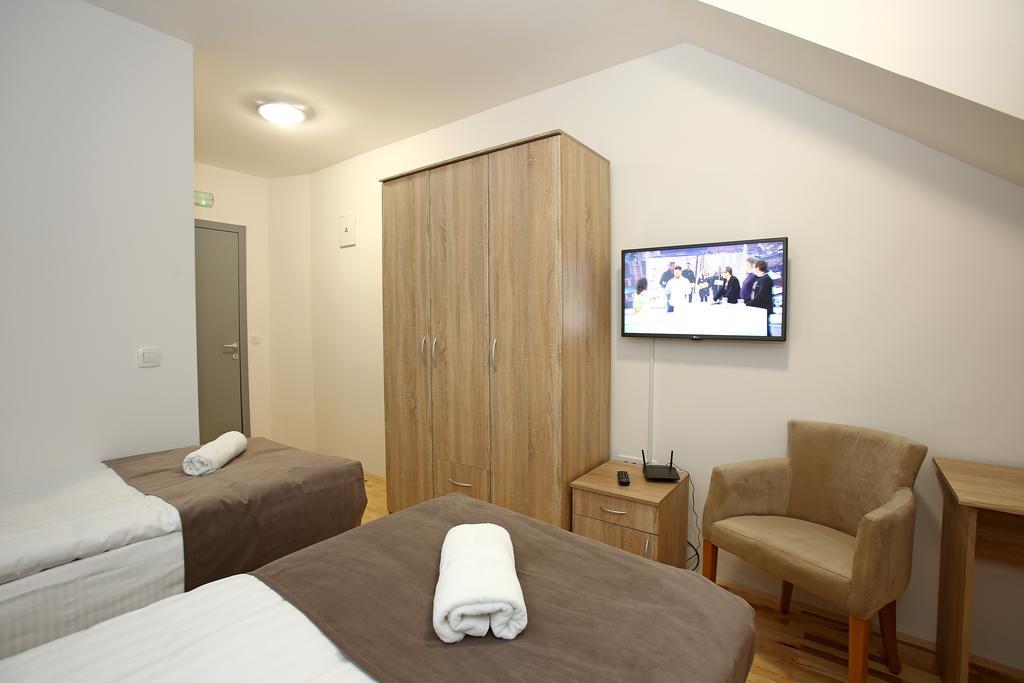 Gostilna In Prenocisca Gedzo Hotel Novo Mesto Luaran gambar