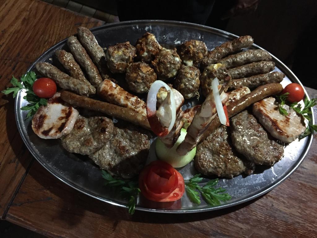 Gostilna In Prenocisca Gedzo Hotel Novo Mesto Luaran gambar